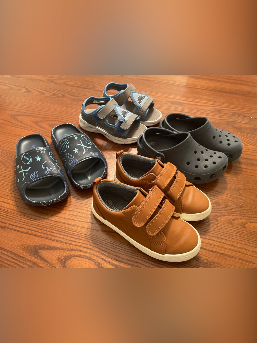 Little boys Kids size 10 shoe/sandal lot